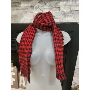 Michelle Stuart Berry & Black Herringbone Scarf 100% Acrylic 52" Lightweight